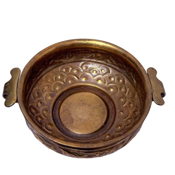 Hammered Metal Bowl with handles 8.75" Round Boho Rustic Decor Brass Tone - Picture 5 of 15